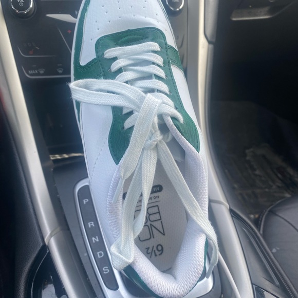 No Boundaries - Picture 2 of 4